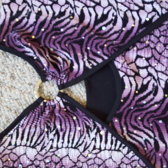 DRESS BARN - CUTE SHORT SLEEVE TOP - Picture 9 of 10